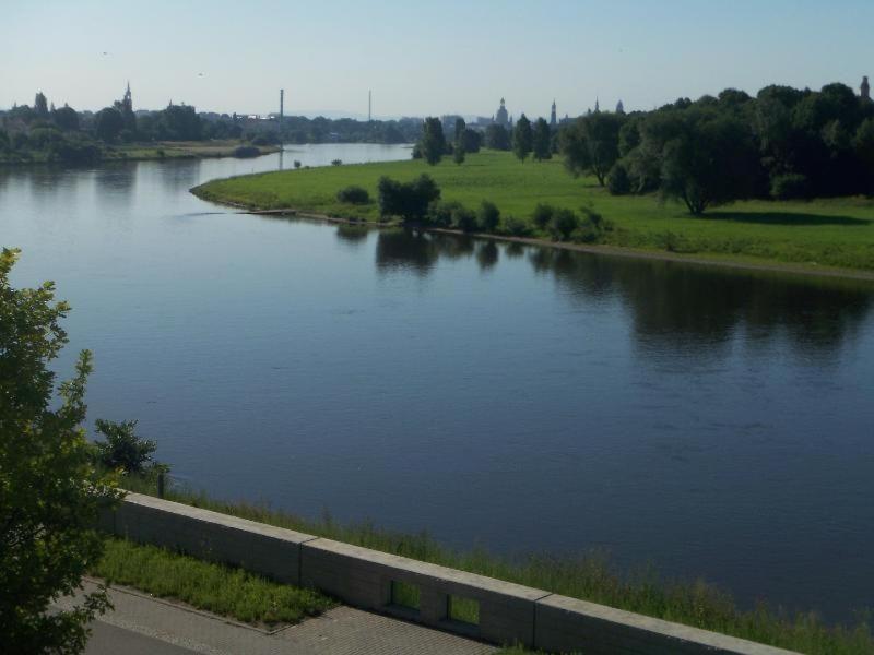 Ambiente-An-Der-Elbe-Wohnung-Og * Dresden